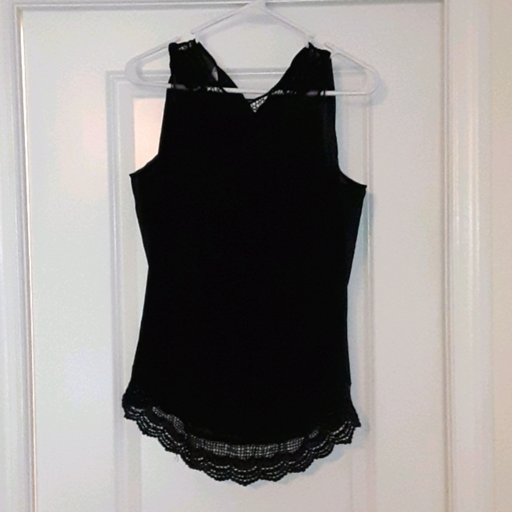 Sleeveless boho blouse